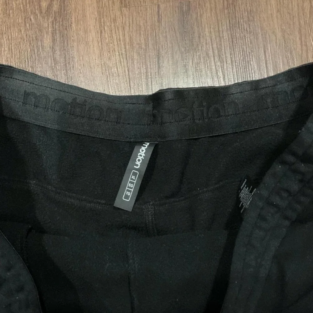 Black Motion Elite joggers